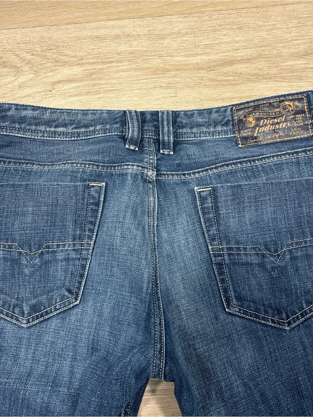 Diesel Viker Regular Straight Jeans Mens 32x32 Blue Wash 0074G Button Fly Denim